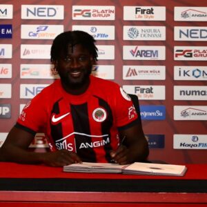genclerbirligi durmuyor adama traorenin ardindan bir imza daha YHEEha8v