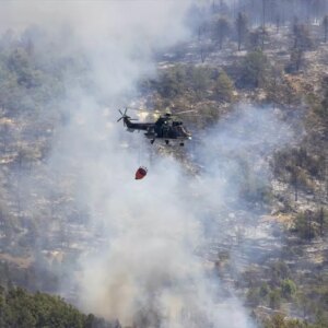 sakar daginda yanginla mucadele devam ediyor NV2EOlPK