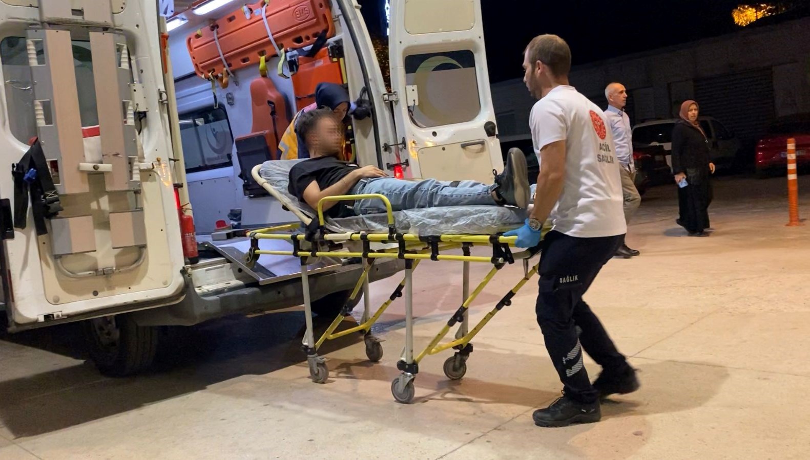 babaannesinin emekli maasini ceken torundan gasp oyunu 5mN4BKuV