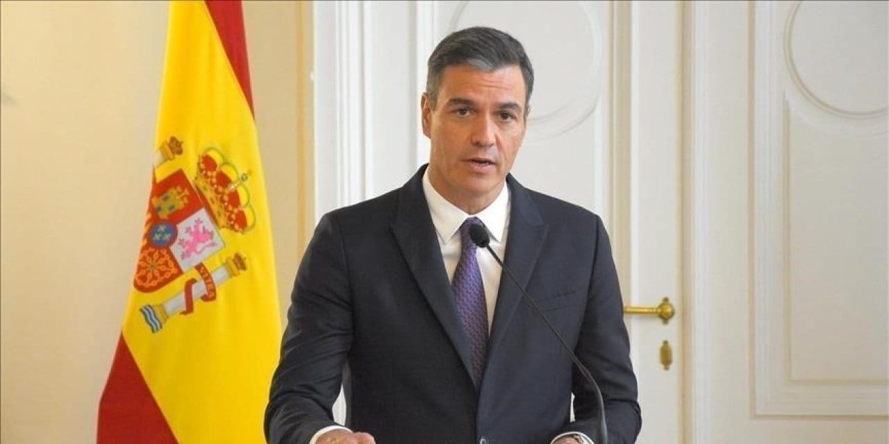 basbakan halkinin yaptigi protestolara hayran kaldi 4dIQU5ca