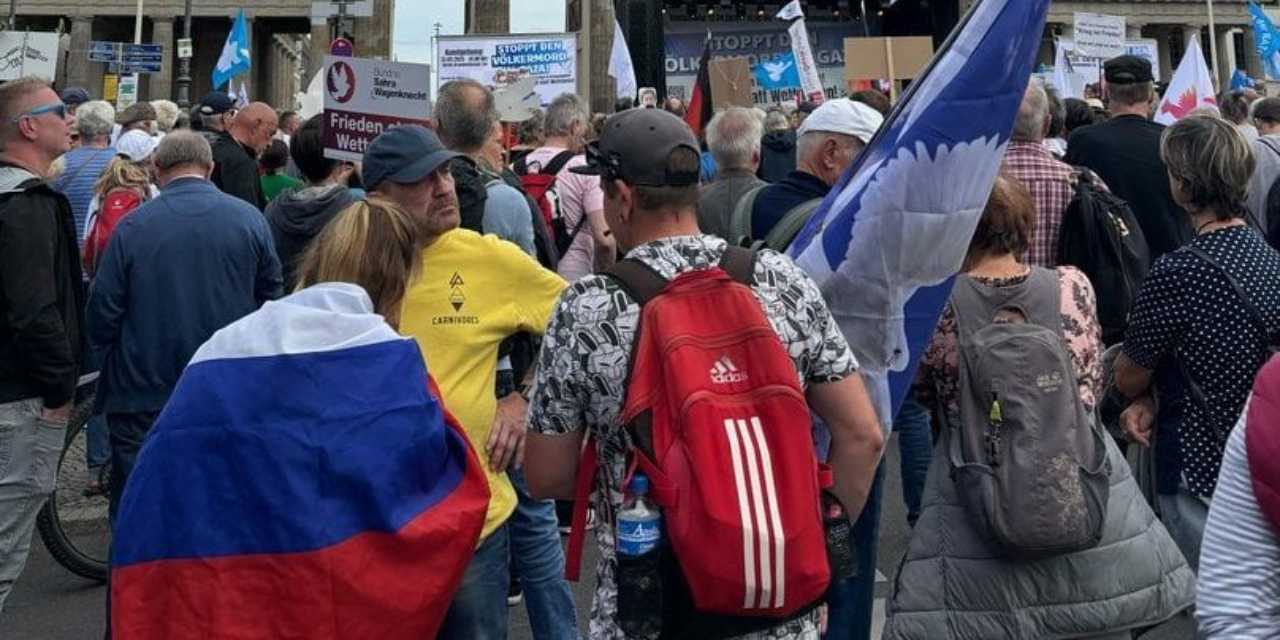 berlinde binler gazze icin toplandi LUtMOwII