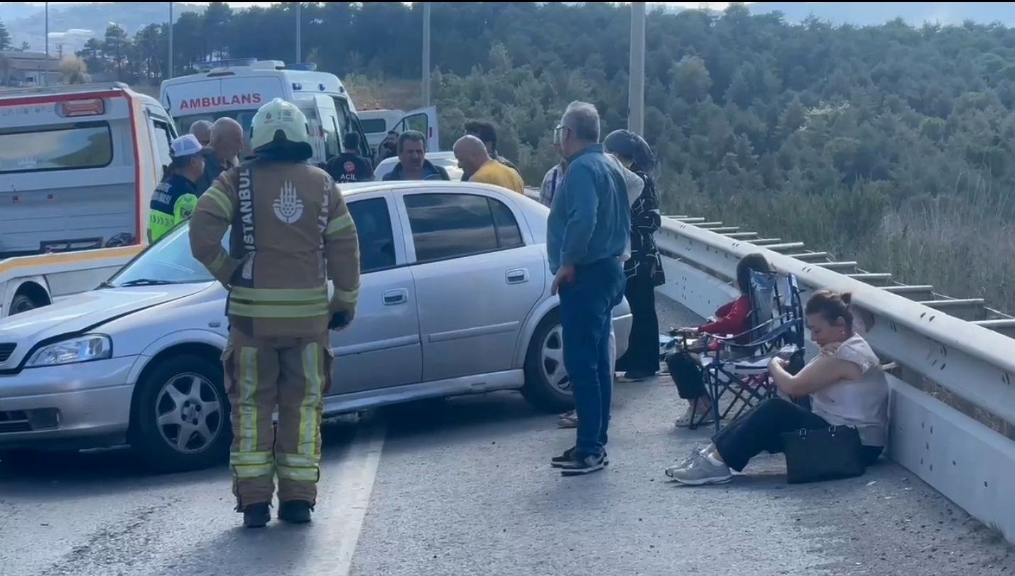 istanbulsile otoyolunda kaza 4 yarali kbekWrPu