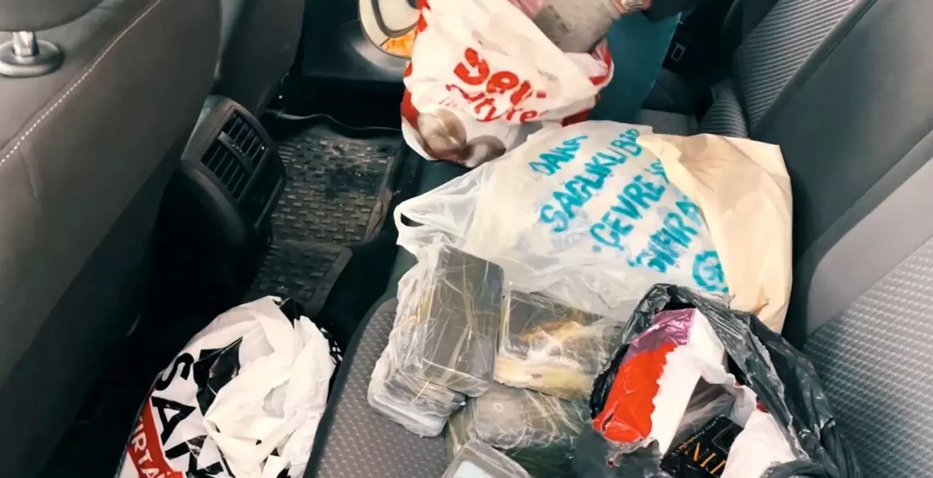 musta gumruk kacagi 218 cep telefonu ele gecirildi gDGtHwiI.jpg