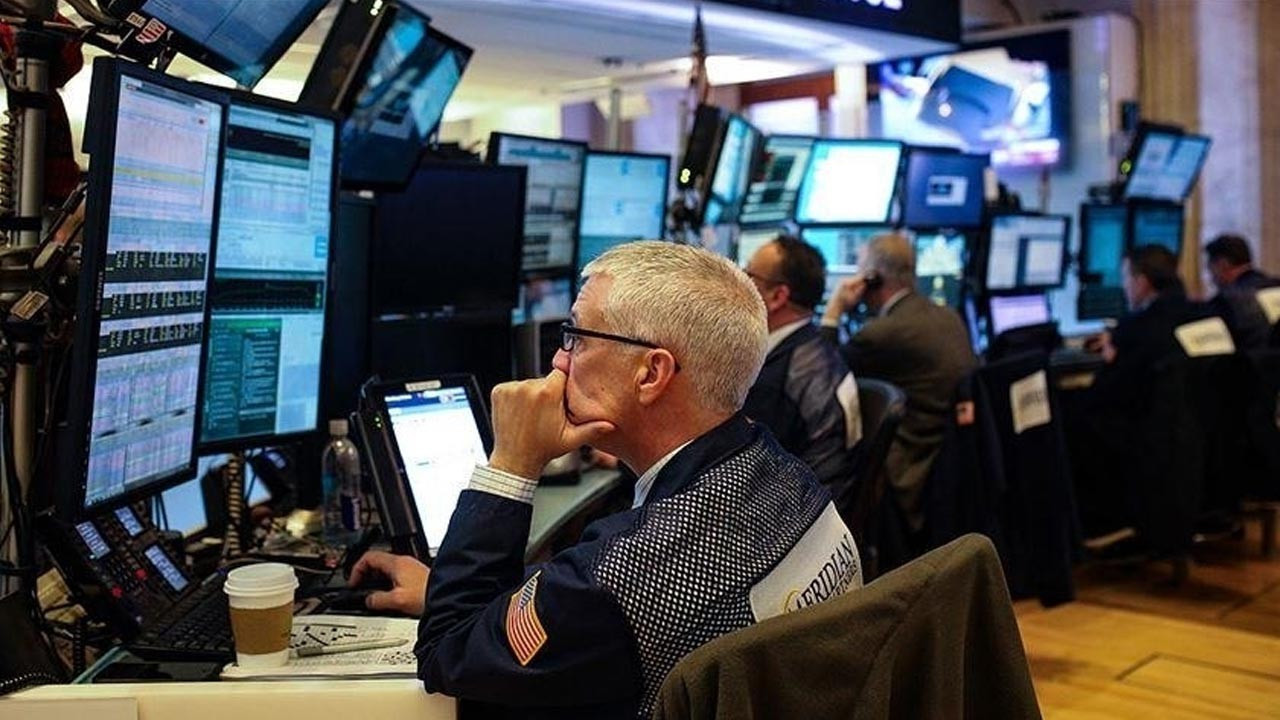 new york borsasi dususle kapandi QLVNvU8U.jpg