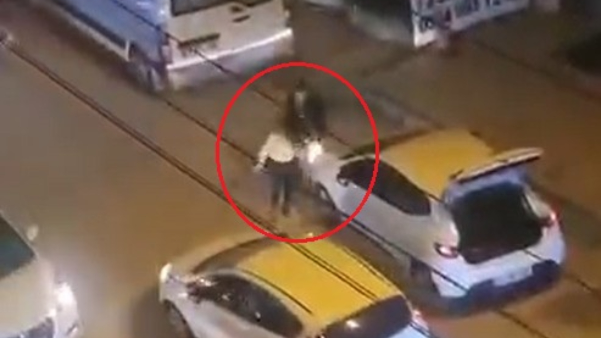 bursada kadina sokak ortasinda darp 3L7NQgLz.jpg