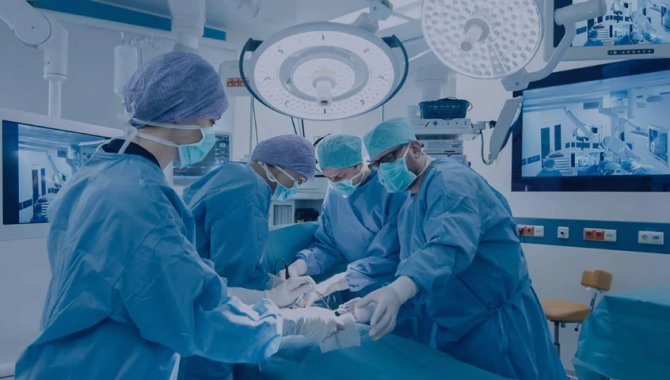 Mersin Şehir Hastanesinde ilk kornea nakli gerçekleştirildi