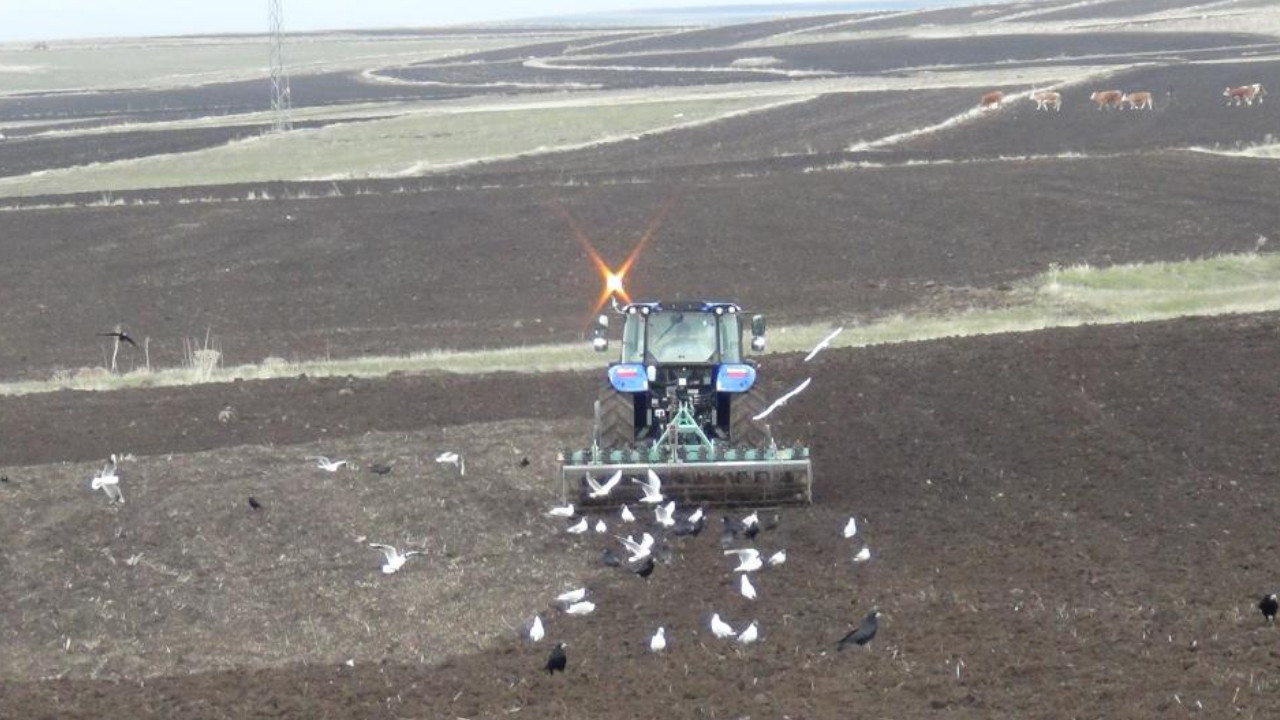 Kars’ta Uzayan Kış Çiftçileri Zorluyor: Ekim Süreci Gecikti