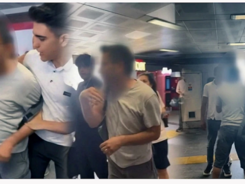 Metrobüs durağında mide bulandıran olay! Taciz fotoğrafları telefonundan çıktı